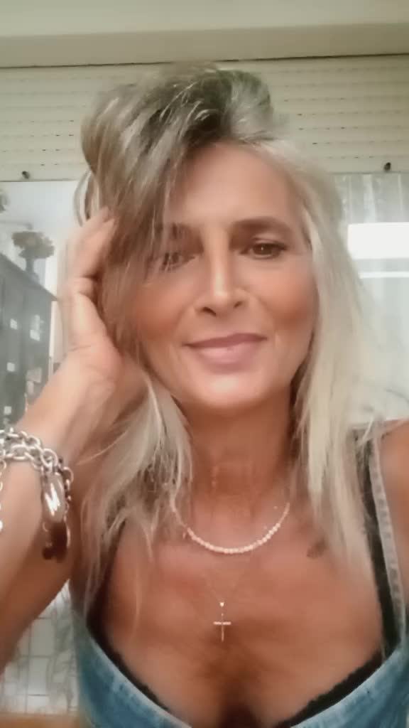 @Leonessa 65 ❤️❤️💋💋🇮🇹👈