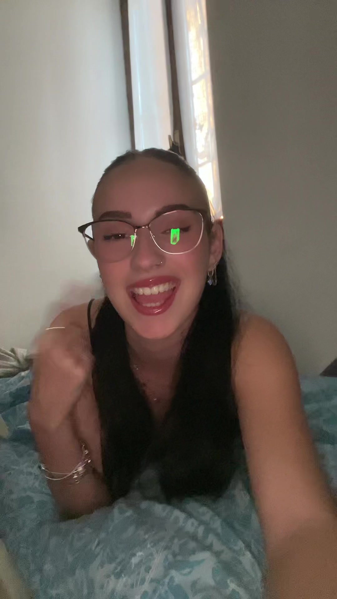 @𝒜ℒℰ