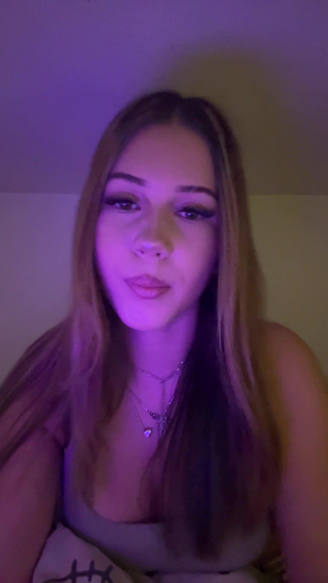 @Emyy