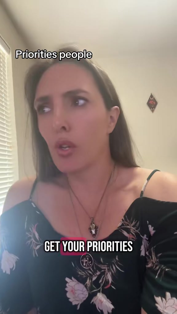 @IndicaSmile