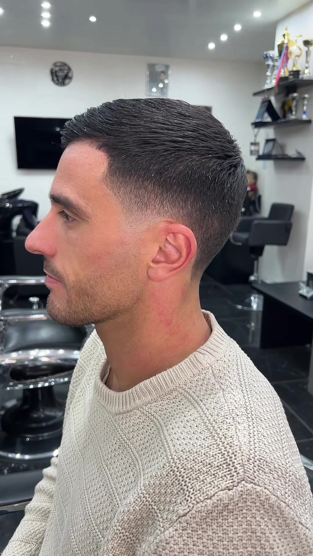 @ValentinoHairWorld