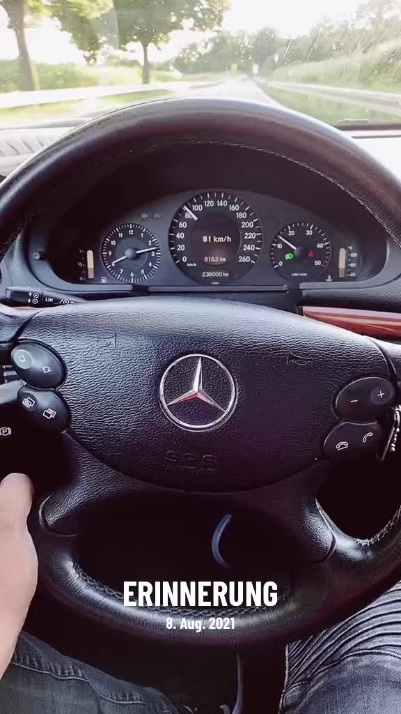 @🖤