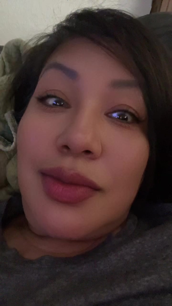 @Karoline