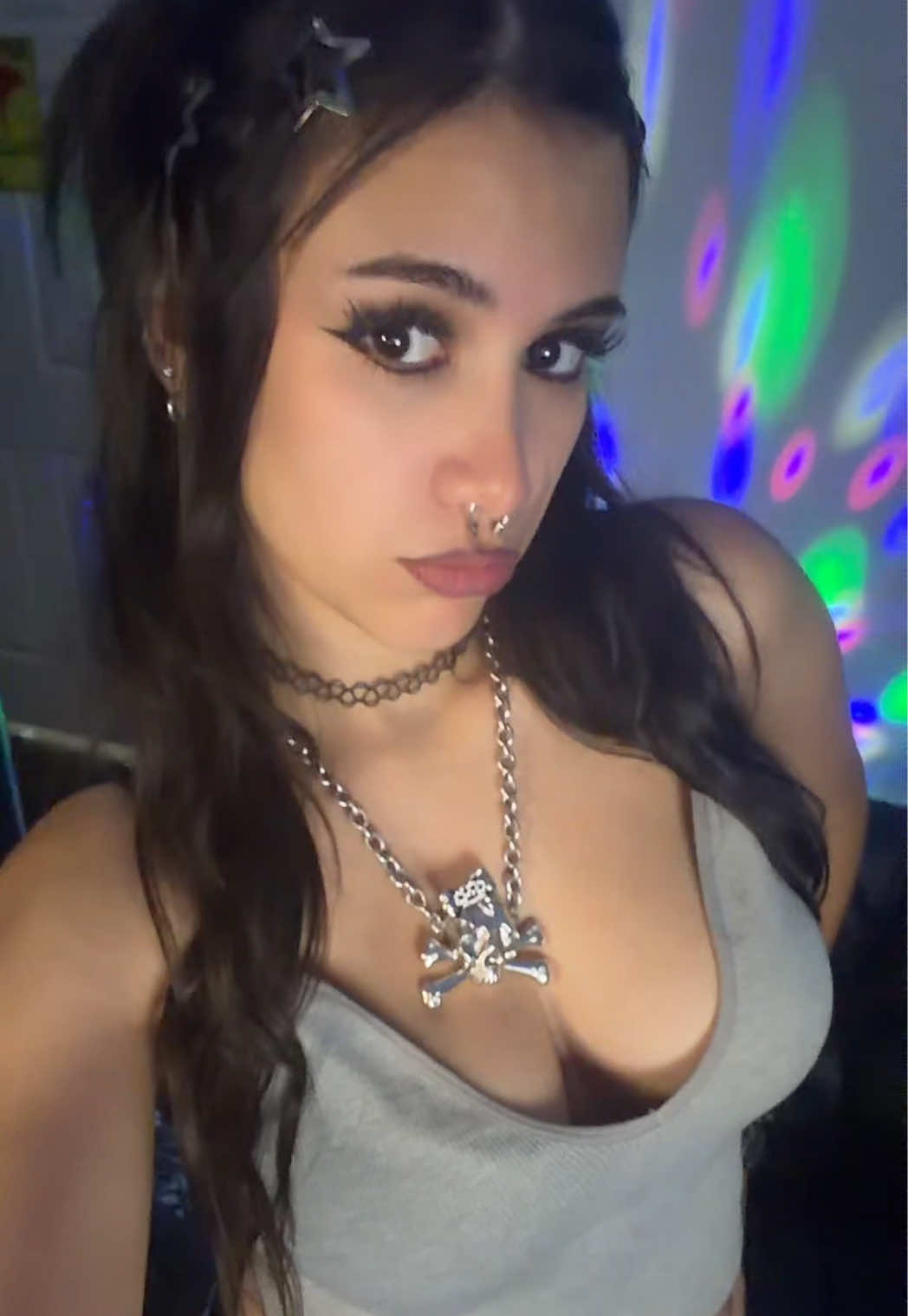 @zom🐝