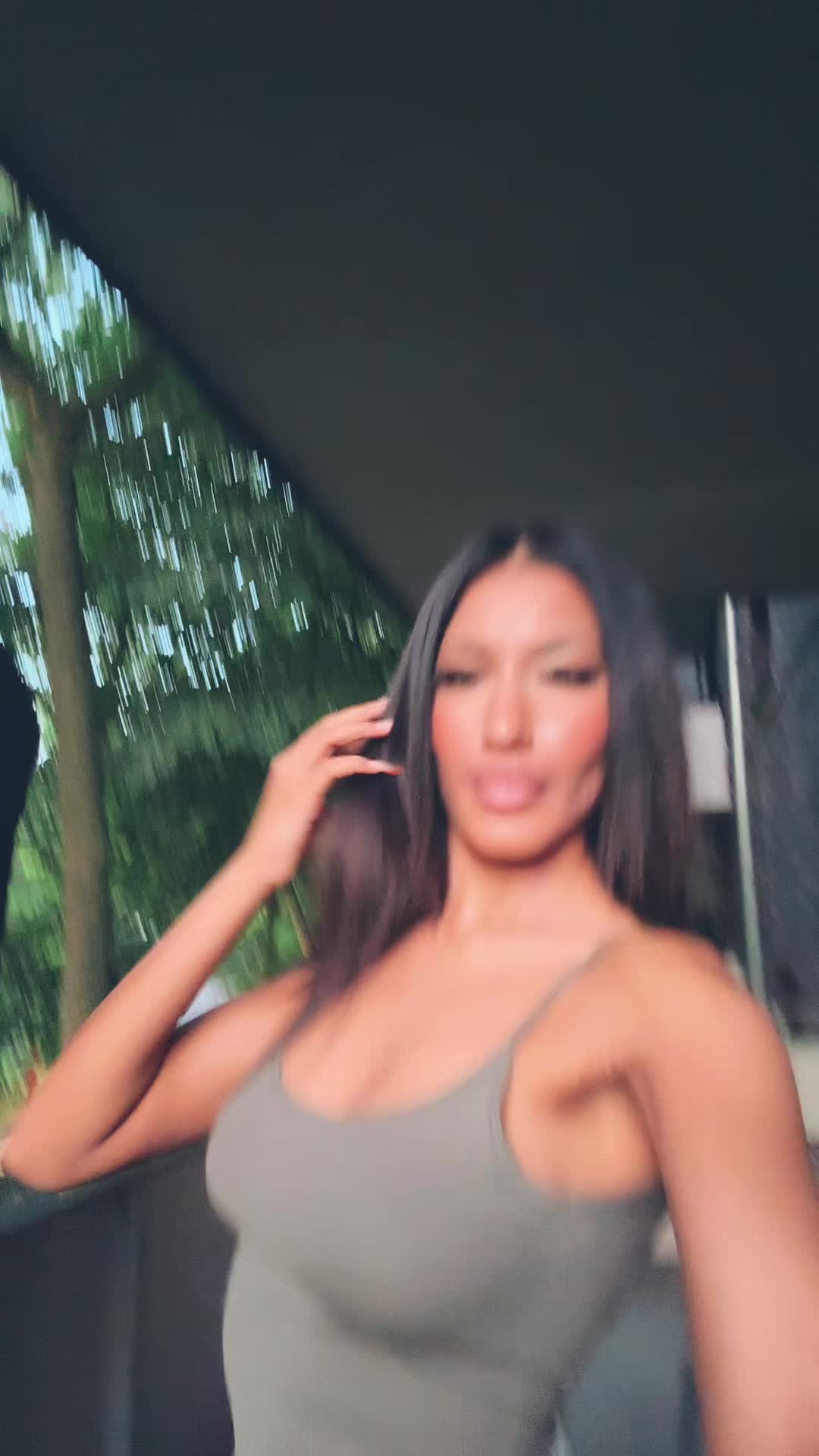 @𝒫'