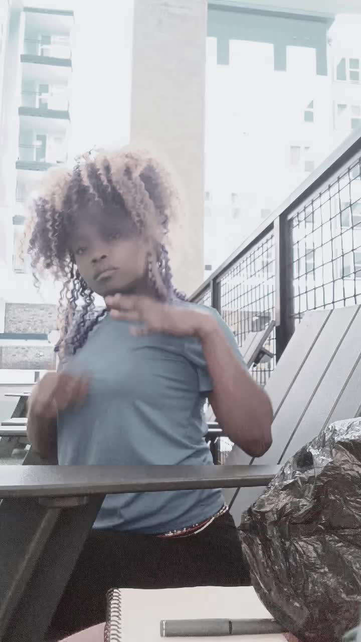 @Damowah