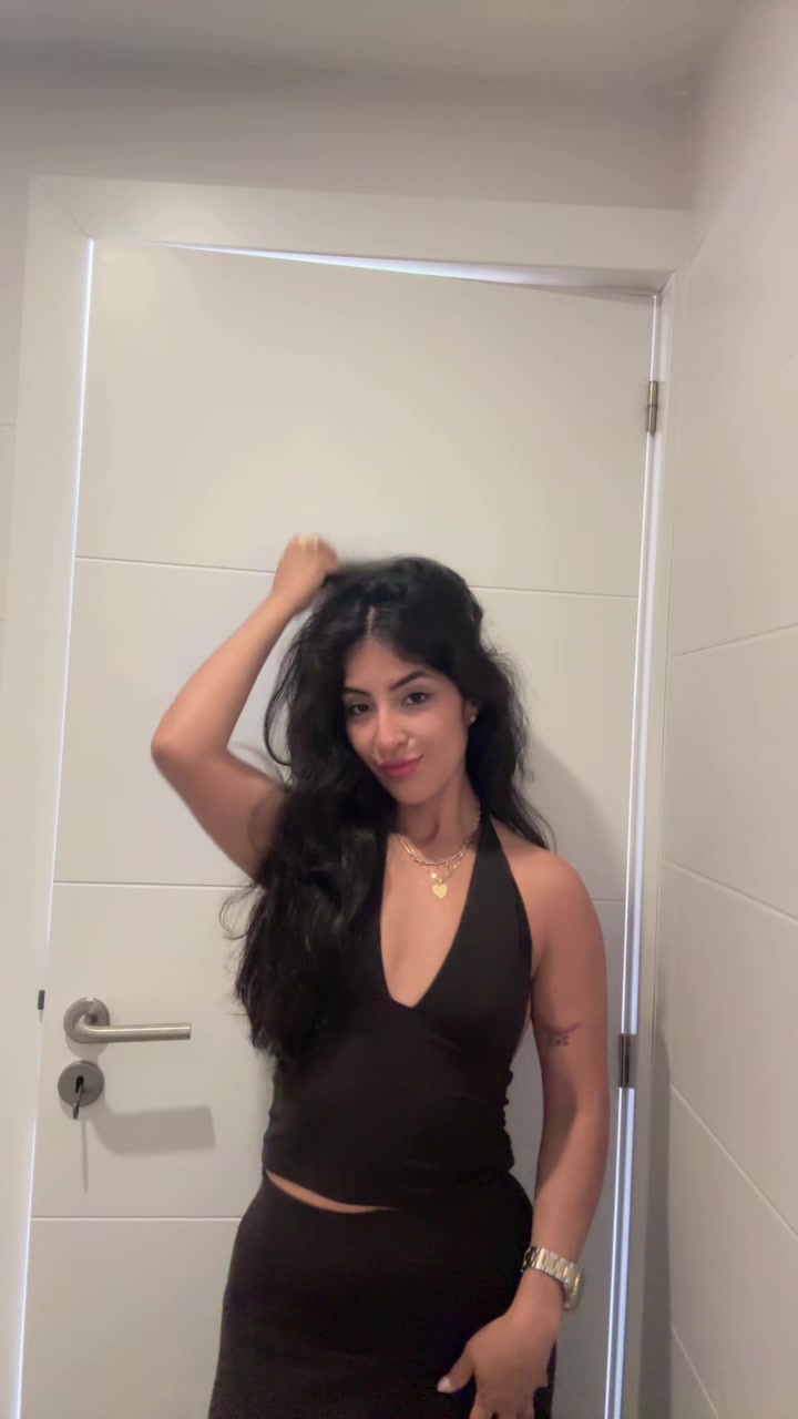 @𝕱𝖑𝖔𝖗 🦋