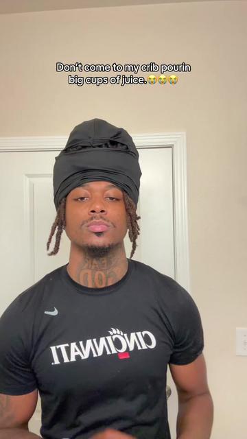 @Zayy🤧