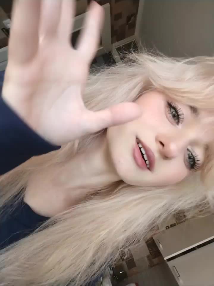 @𝓔𝓿𝓸𝓬𝓱𝓴𝓪🪽