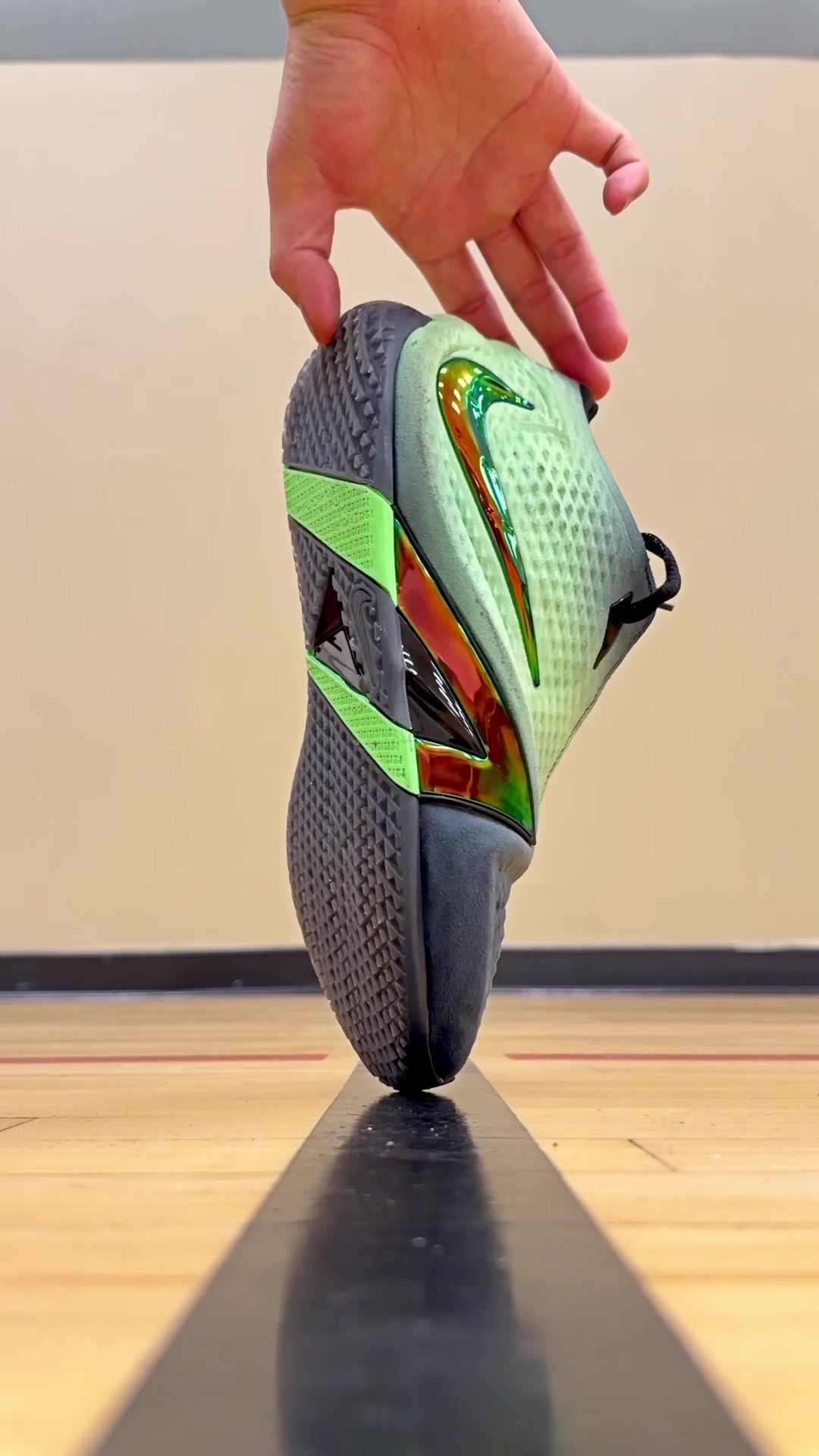 @Thesoledrop