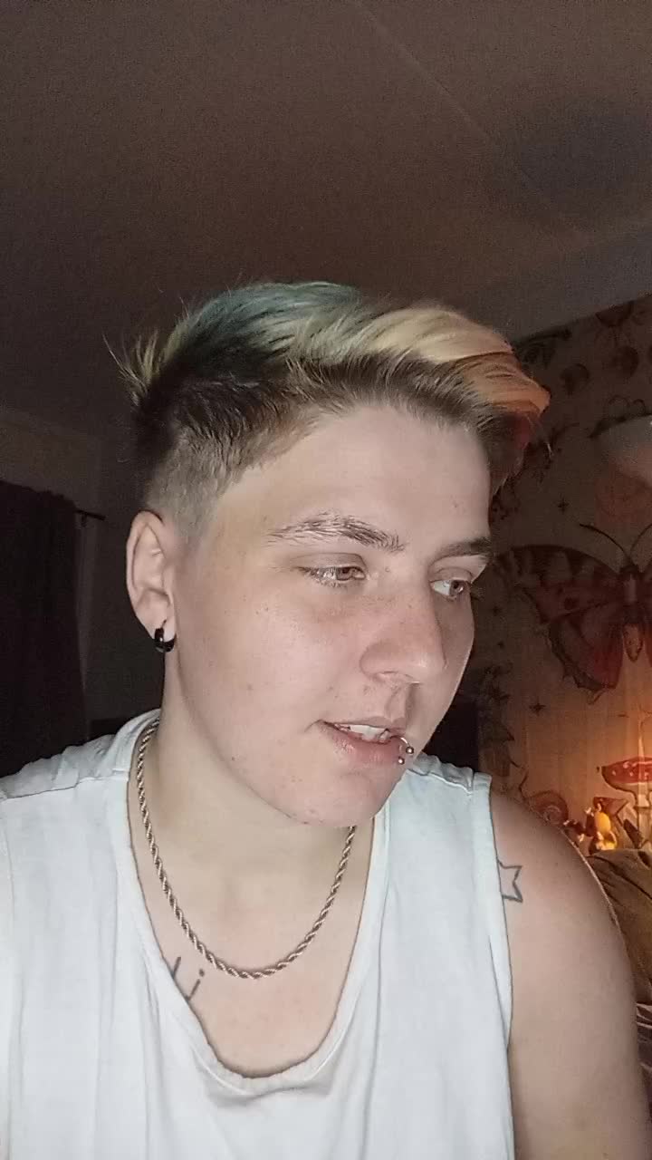 @The_bitch_is_mine🥰❤️