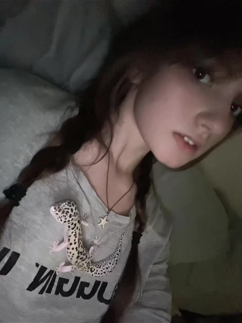 @𝙭𝙨𝙖𝙣𝙤𝙫𝙖