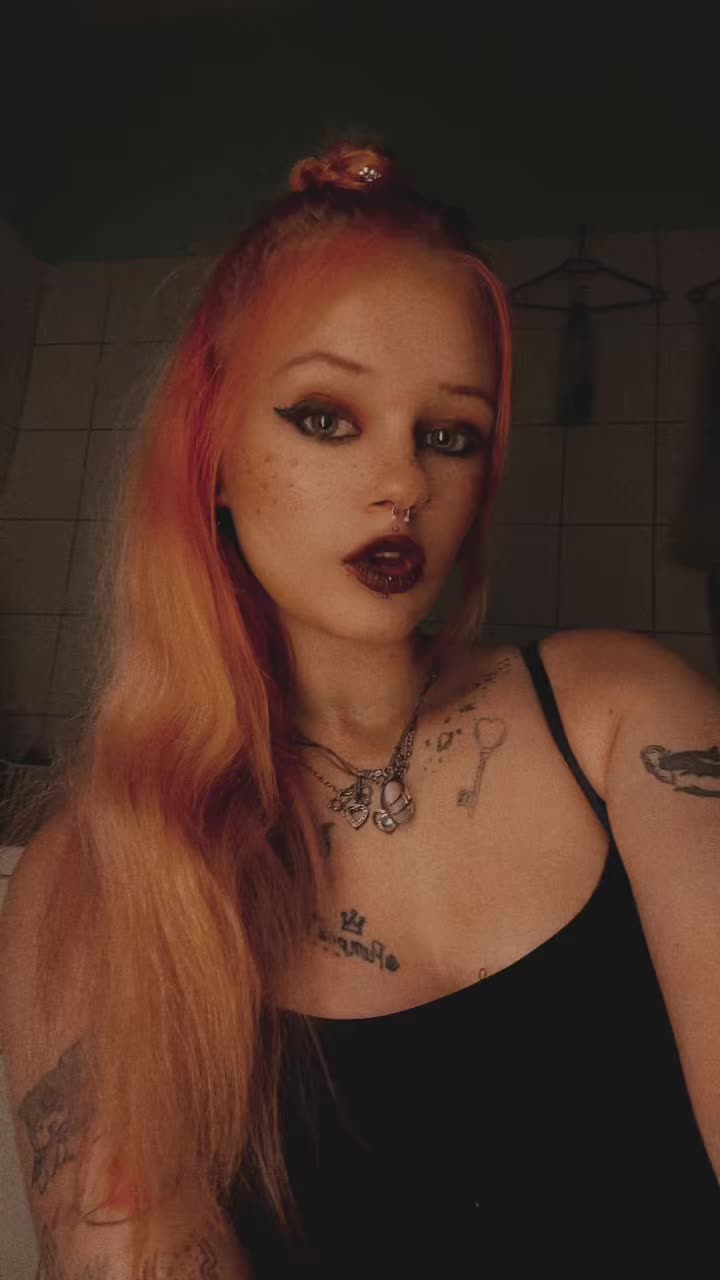 @👽Alien🧪Poison-🧙🏼&zwj;♀️Witch🌙