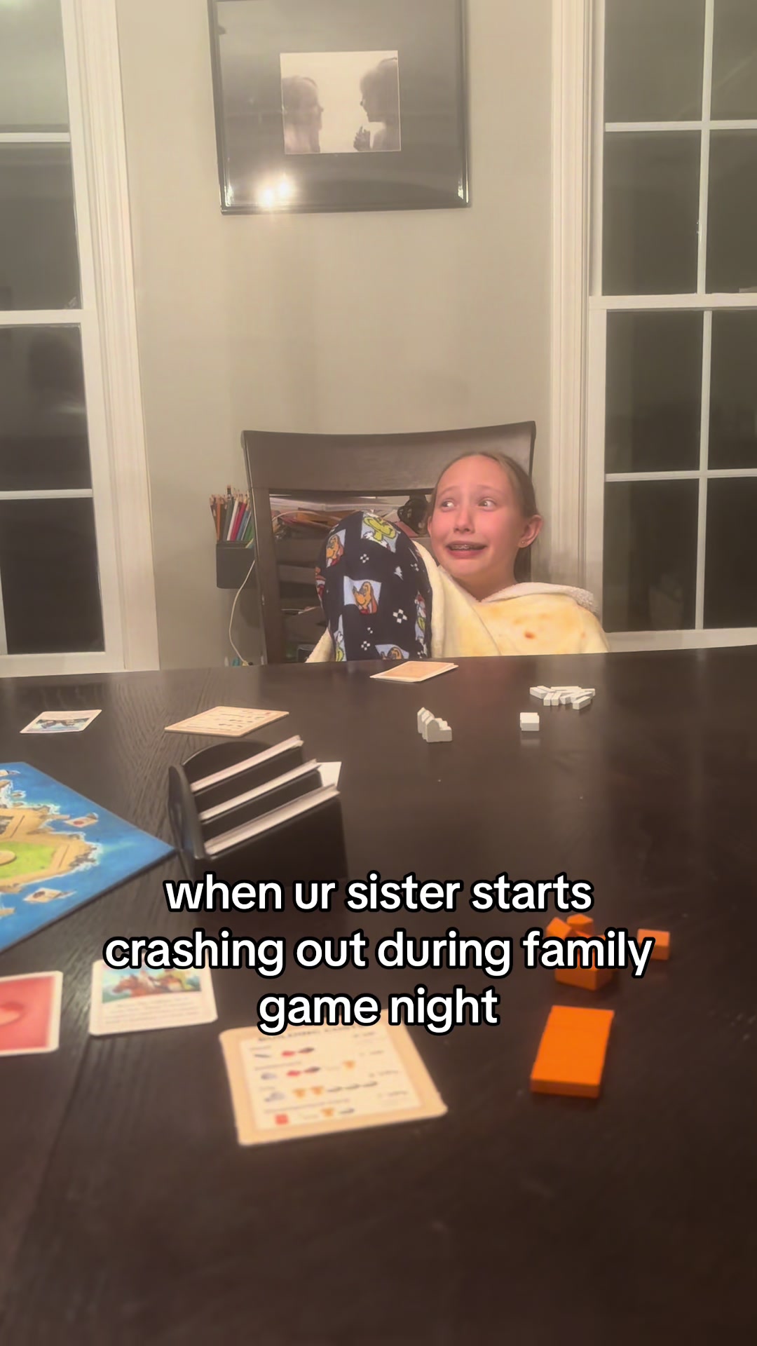 @??
