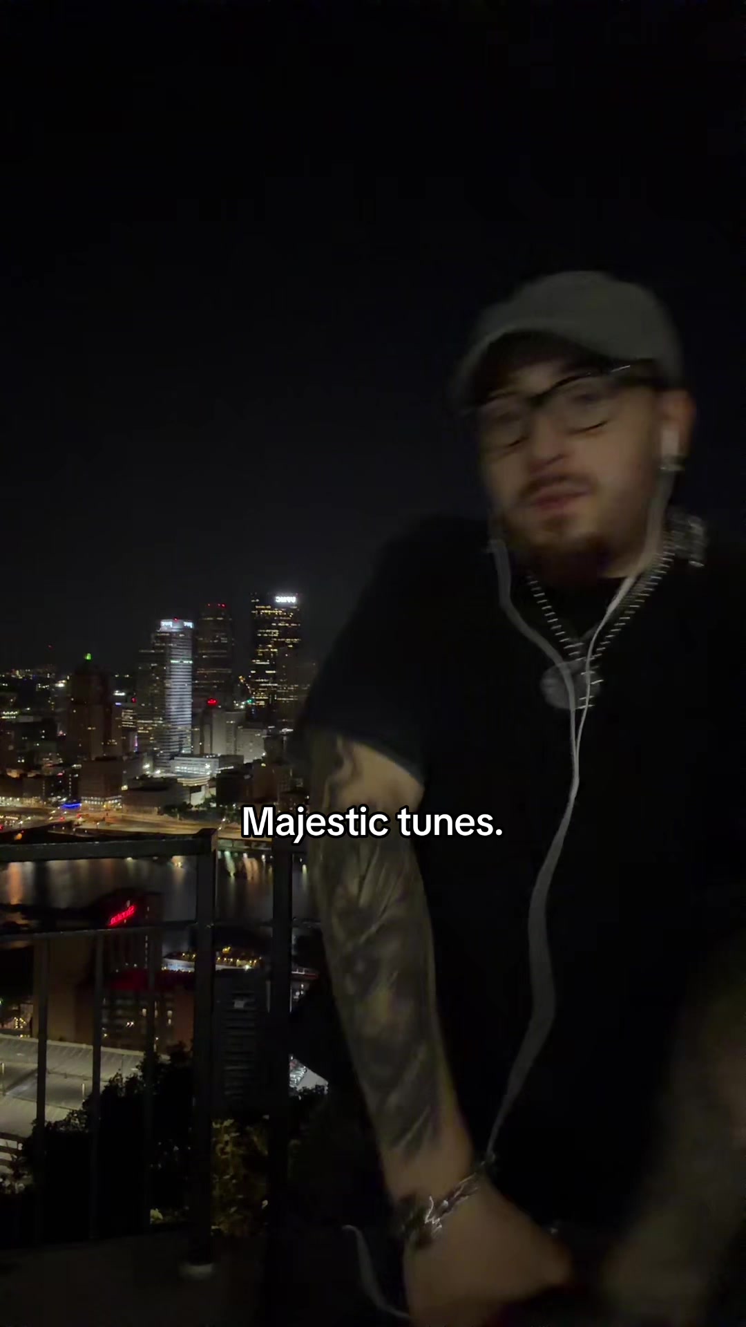 @Fezz