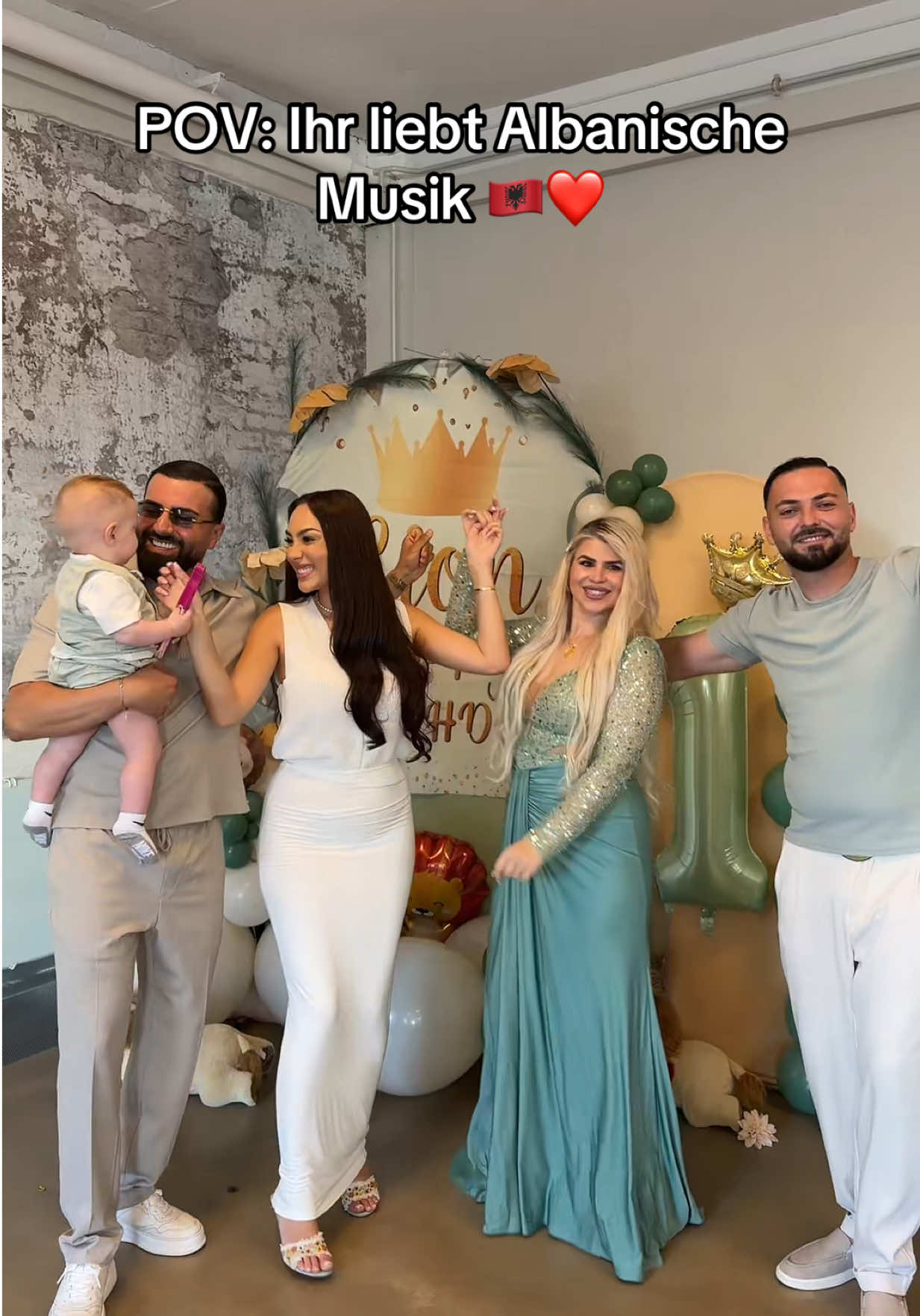 @aykanalessia