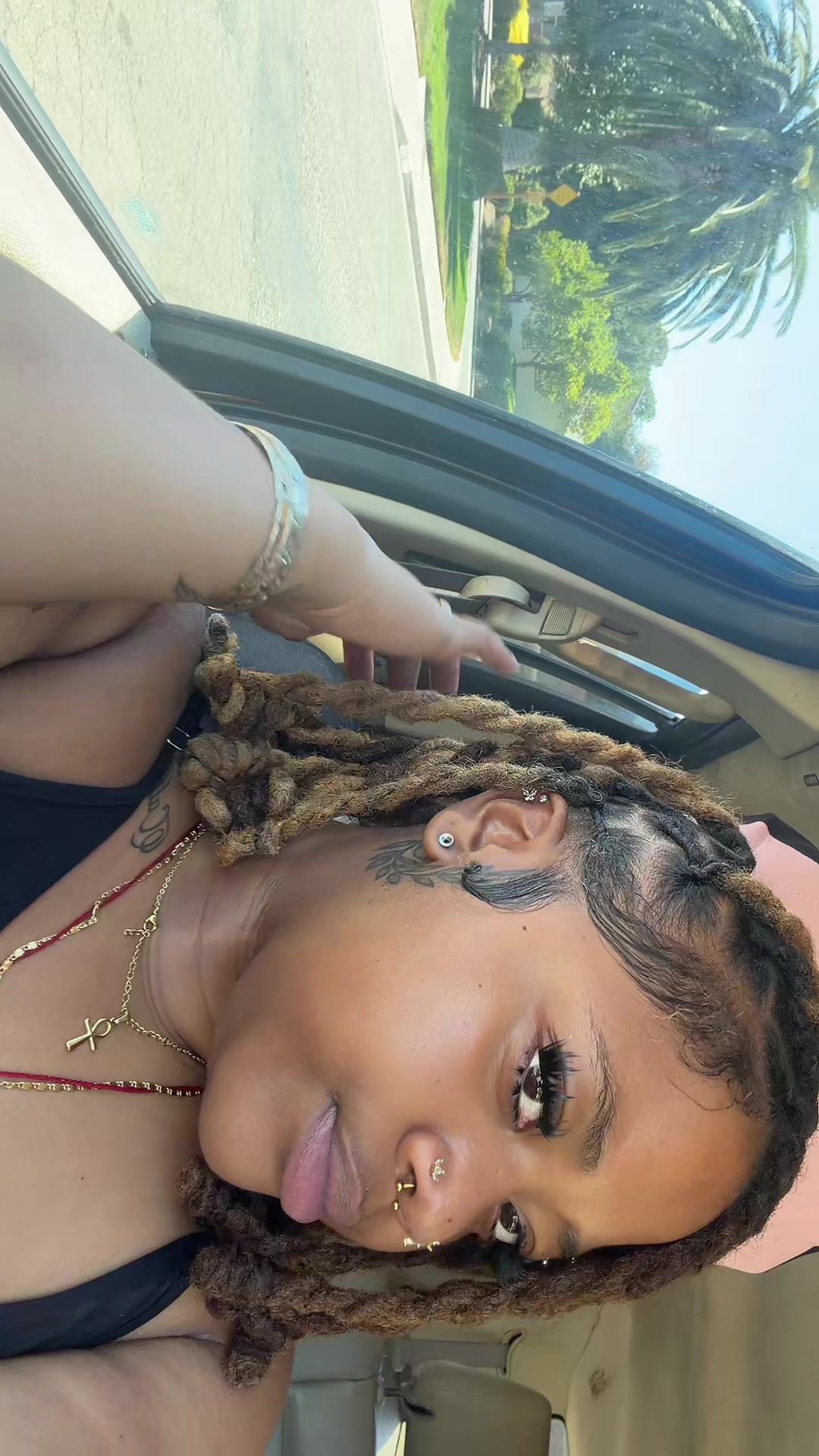 @skyaa!