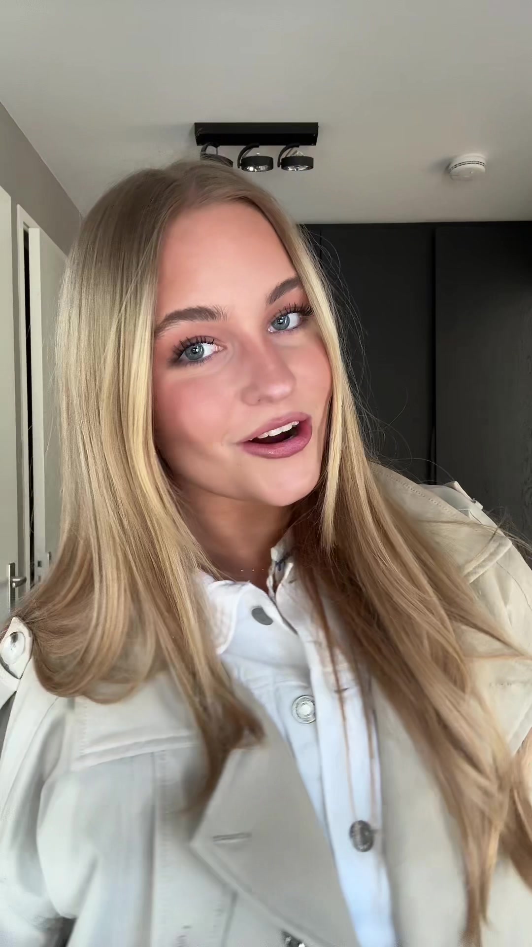 @IVY LANGENBERG