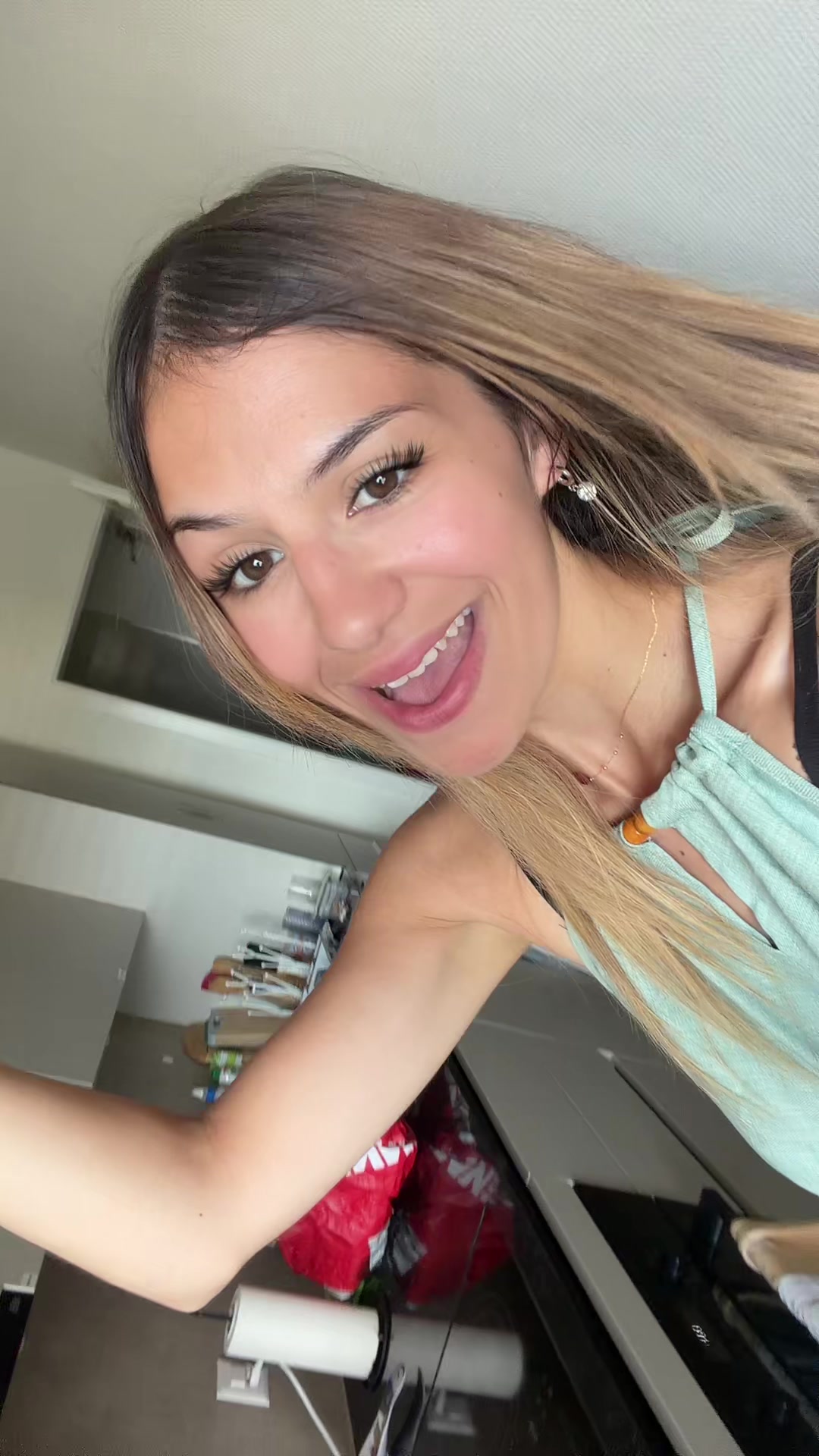 @Pauline26