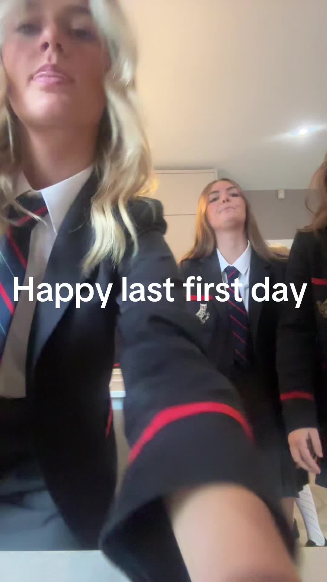 @SOFIAHEASLEY
