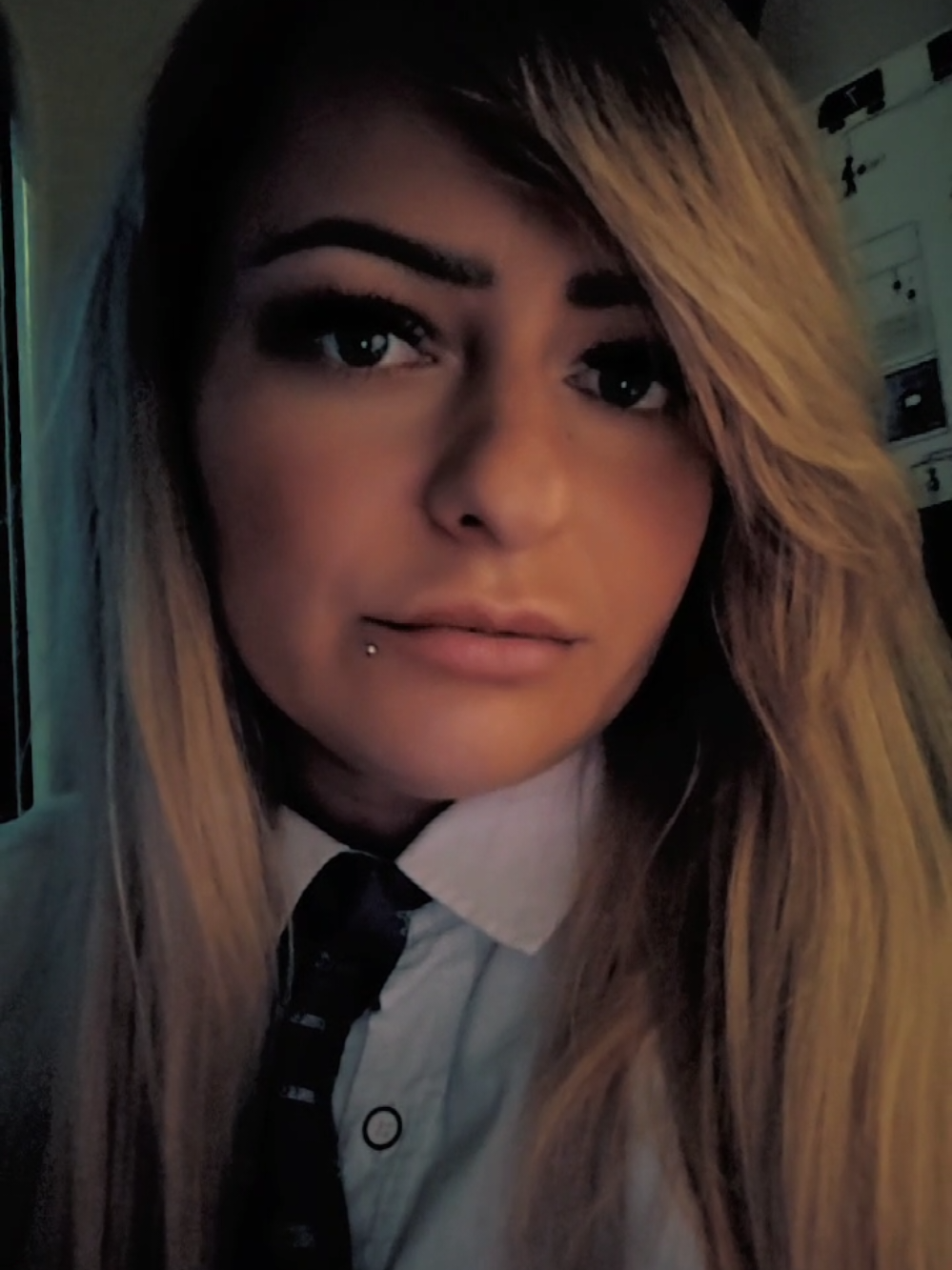 @AneCia