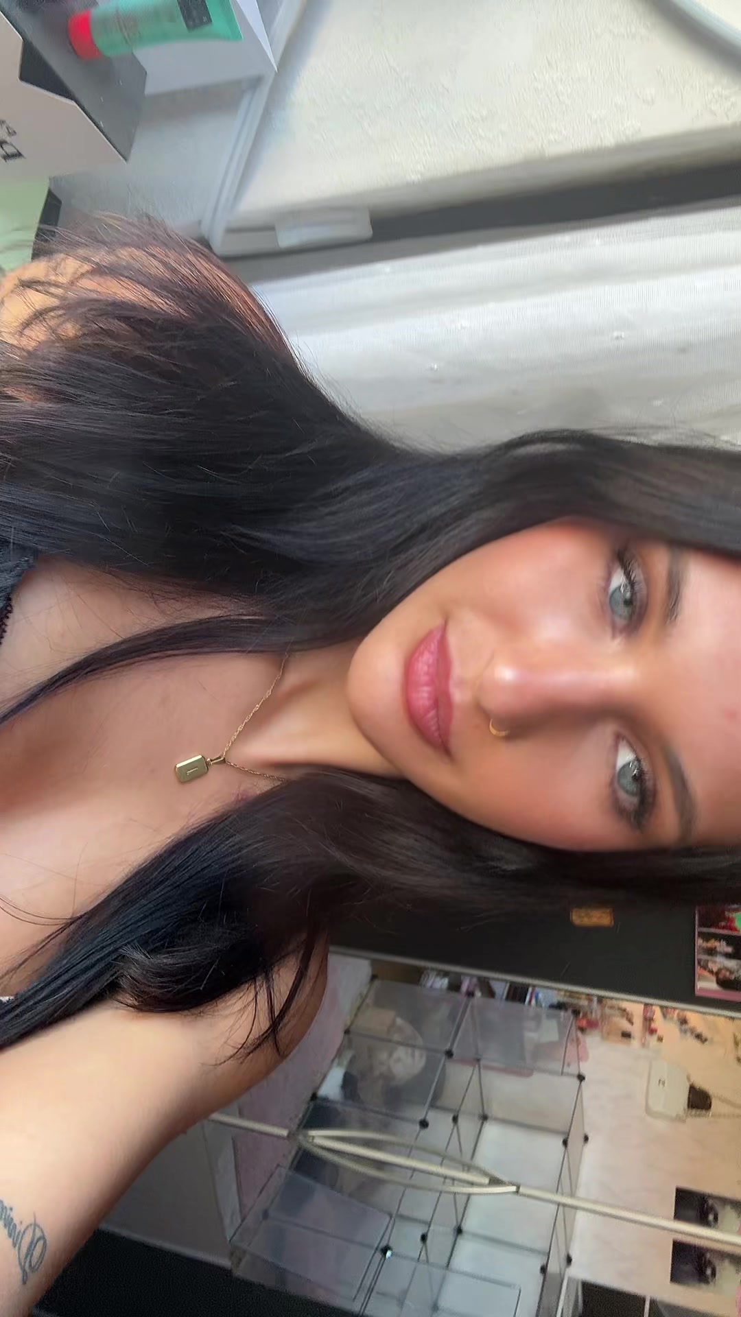 @Iris