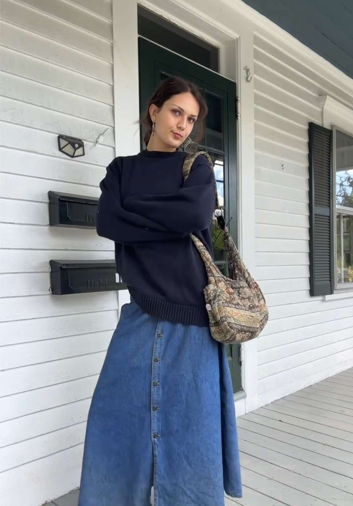 @AT
