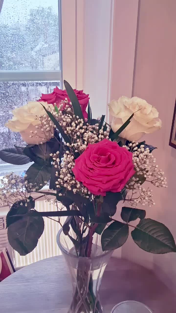 @chica