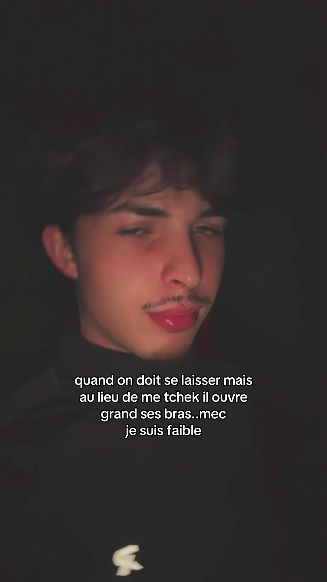 @𝘍'
