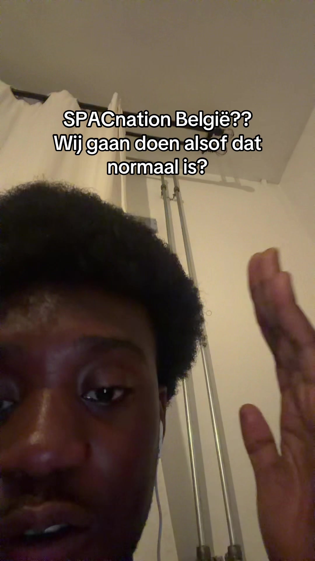 @Mr Who🇬🇭