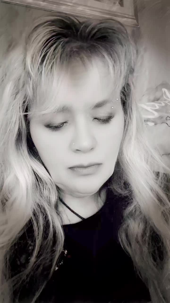 @Bineluckys