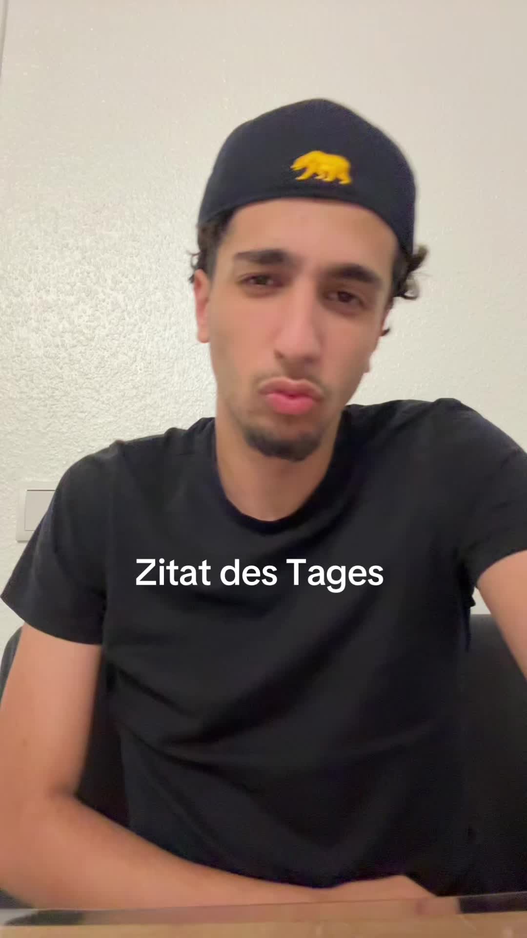 @momo