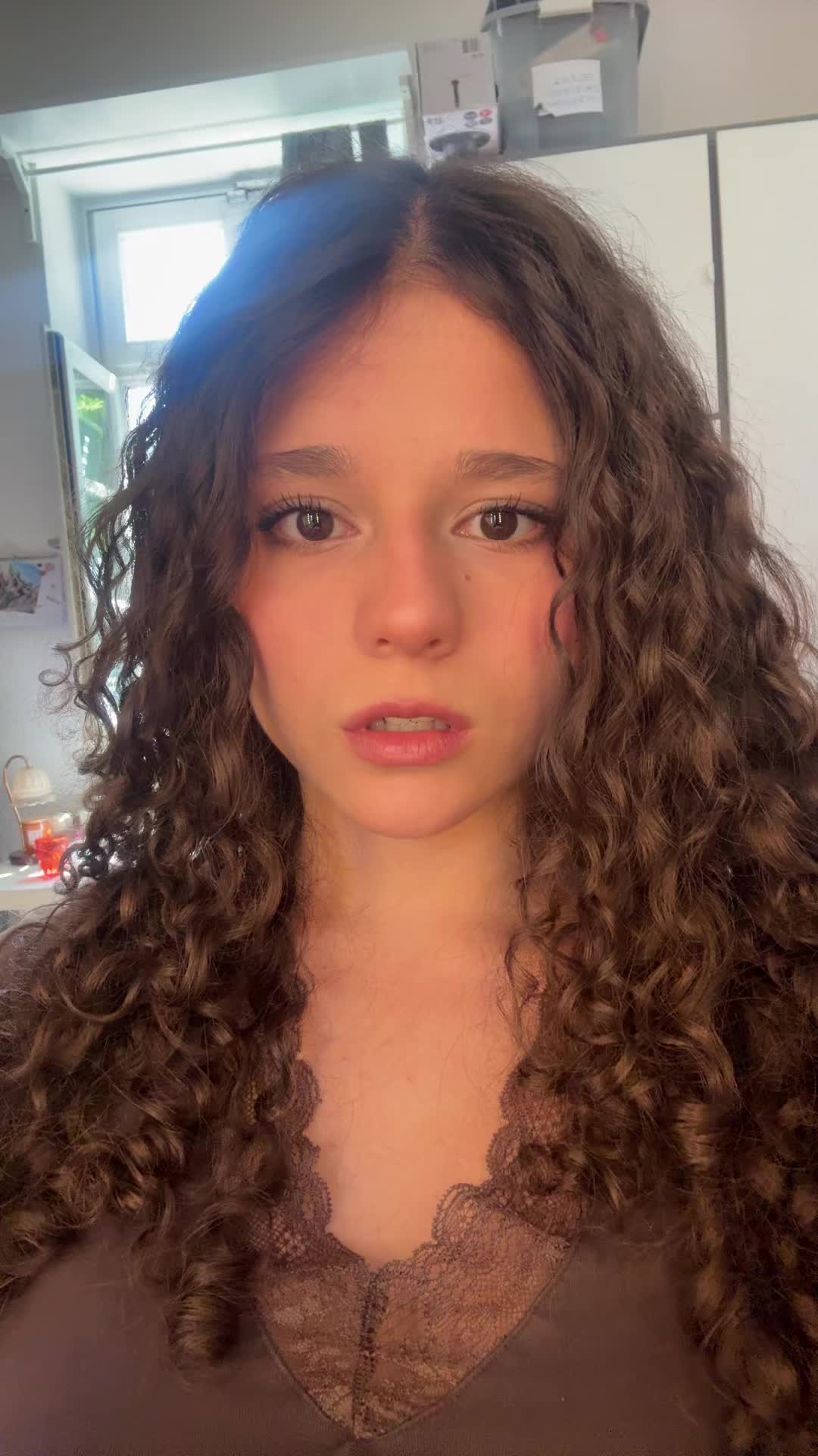 @🦄