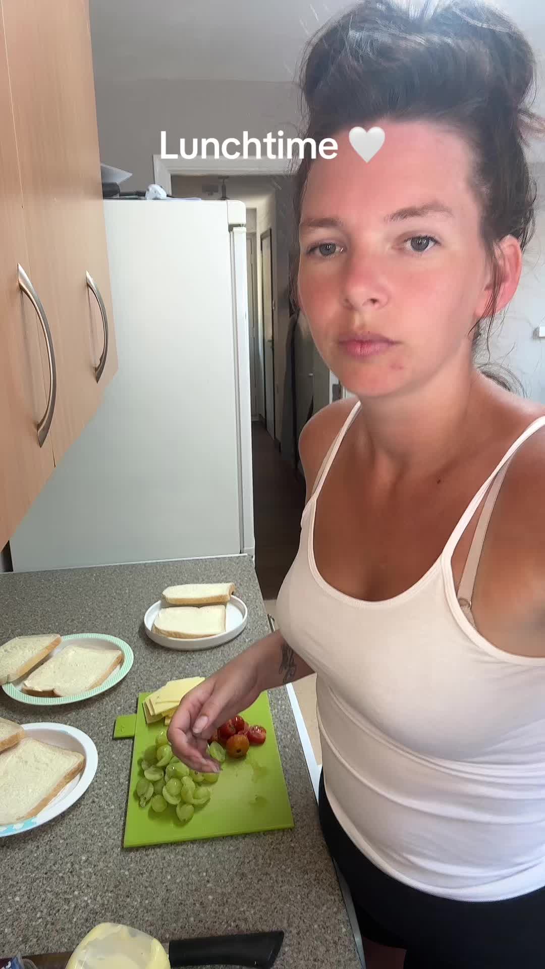 @MrsB..|mummyof6🤍|