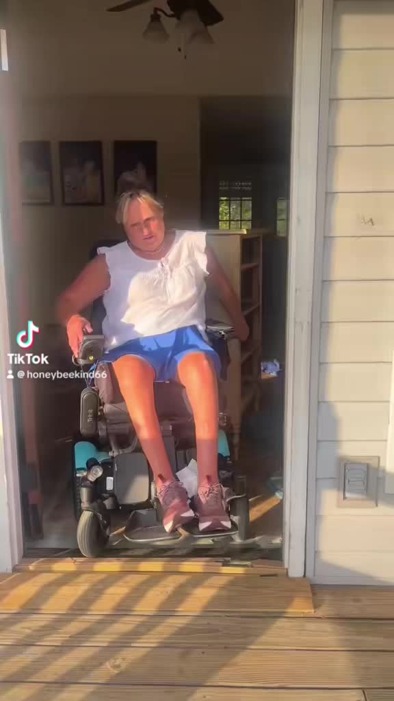 @thatwheelchick
