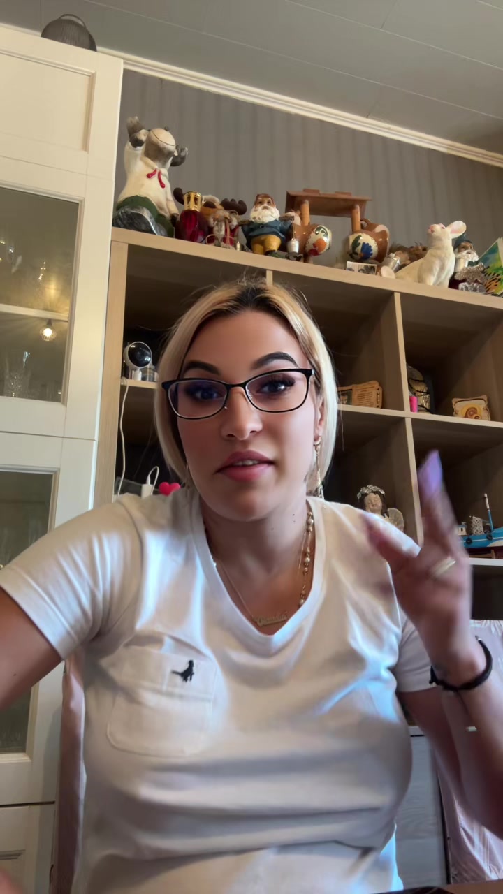 @Claudia dragota