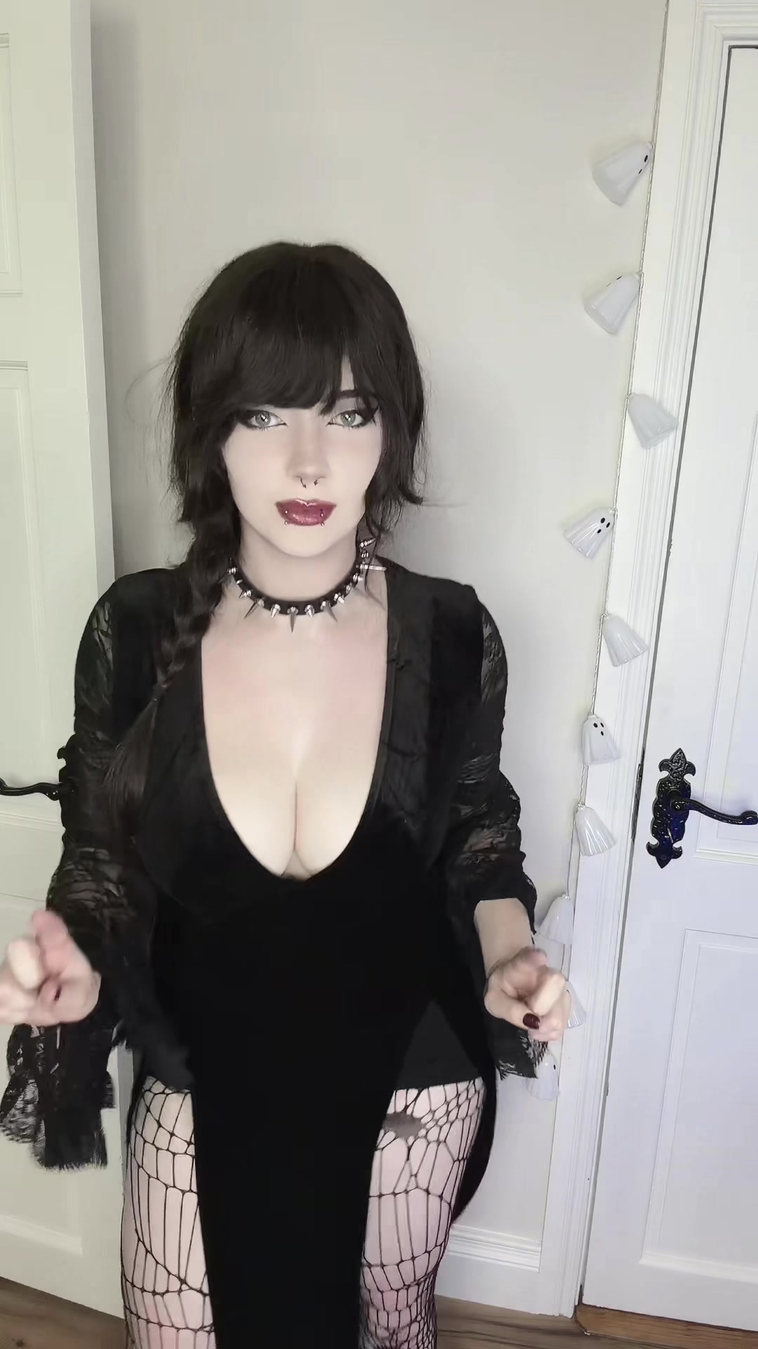 @cutiegothxo1