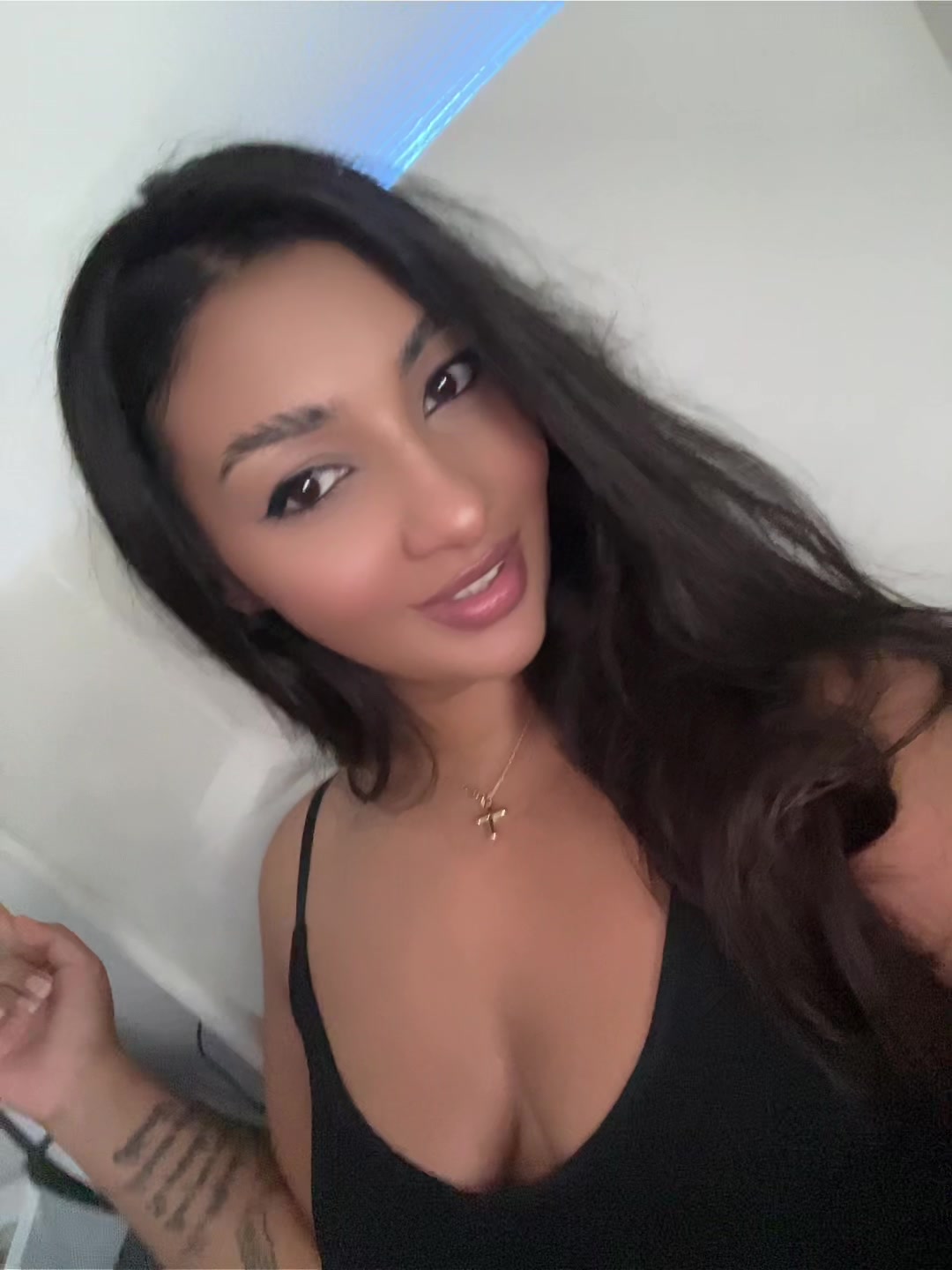 @Saradaniela