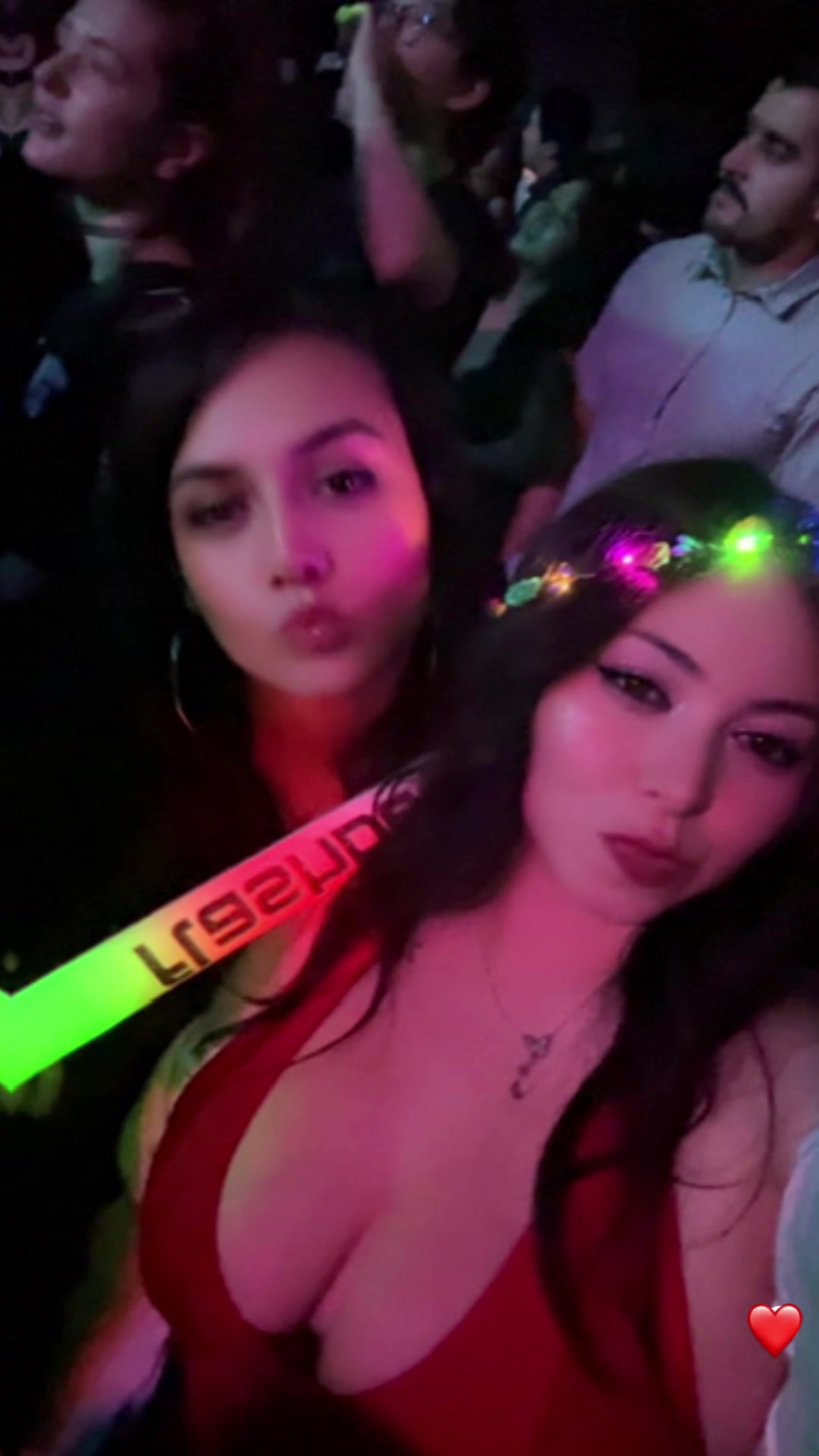 @heymonii