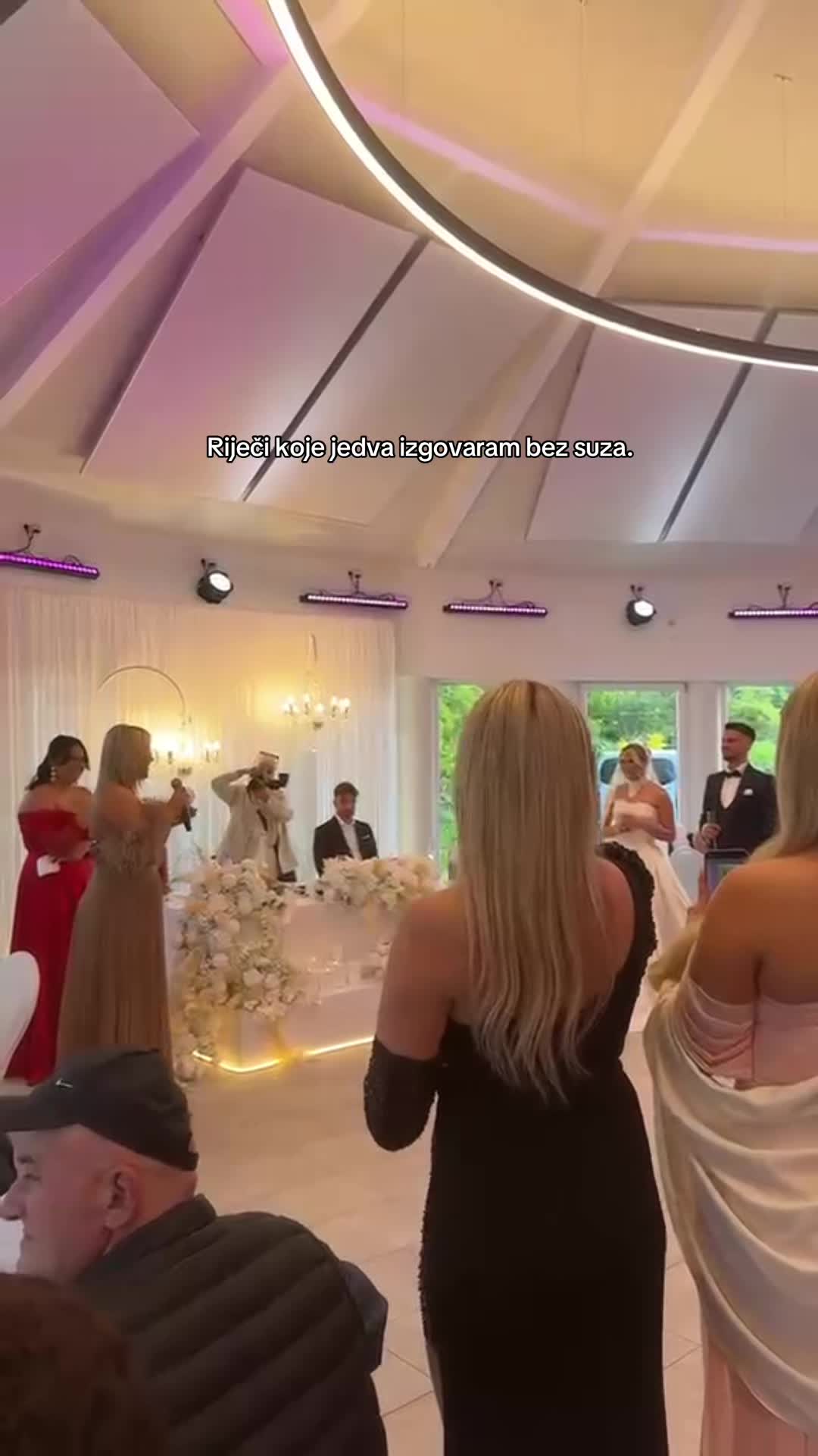 @janintosiic