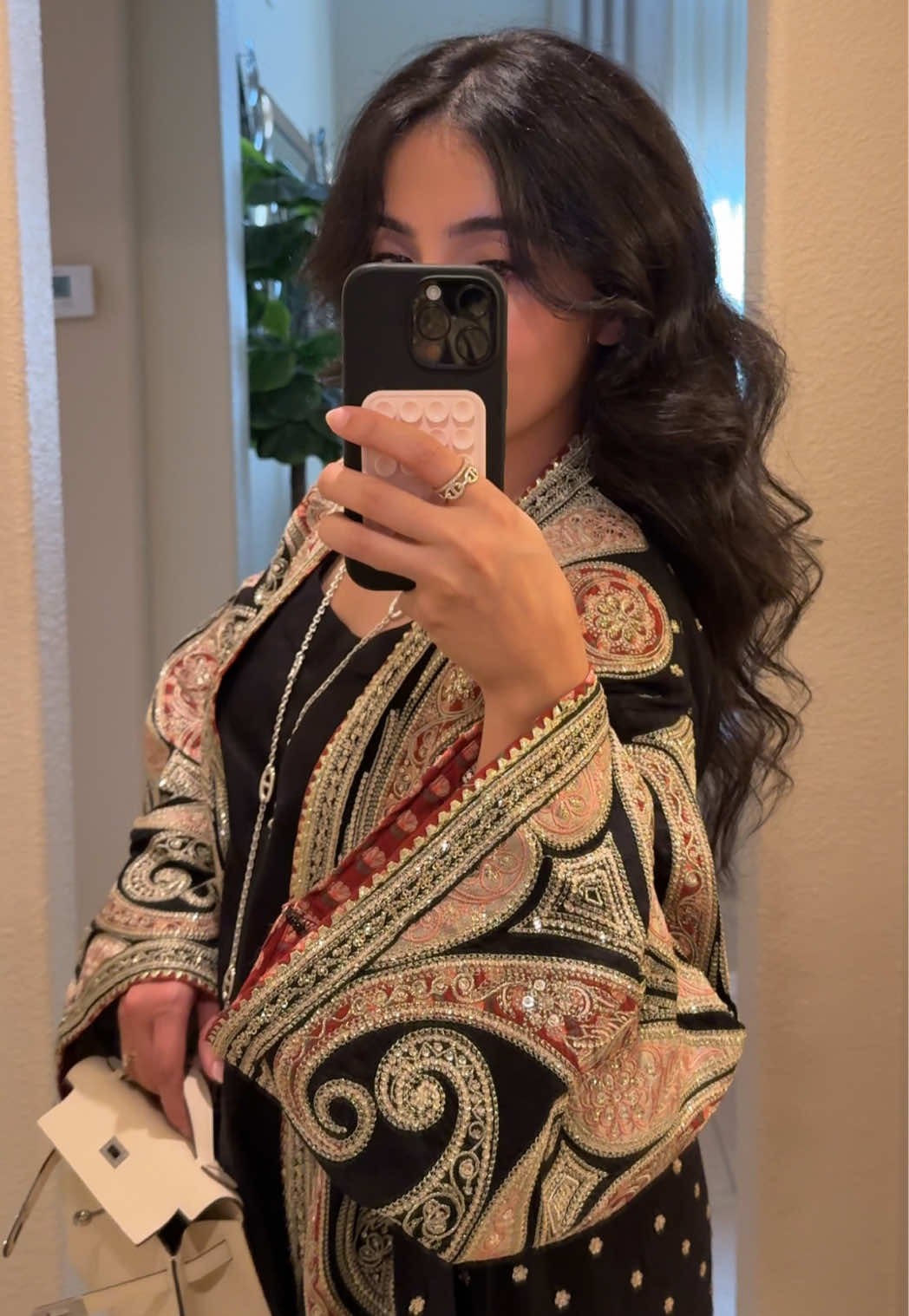@Mahwish Raja