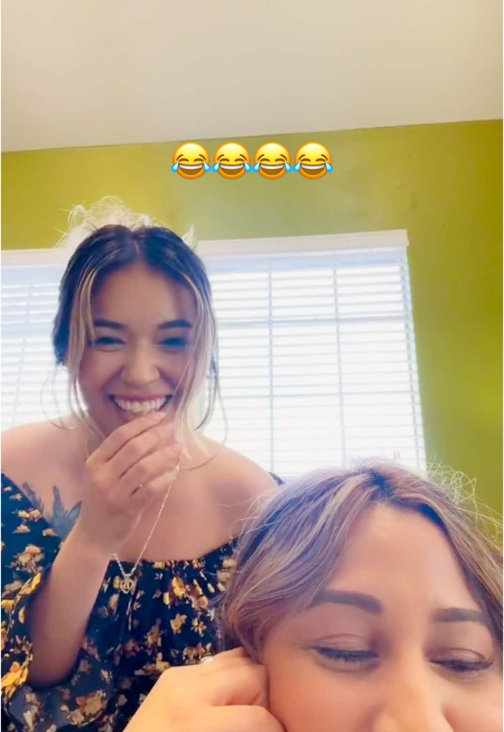 @Ivy Noelle ๐