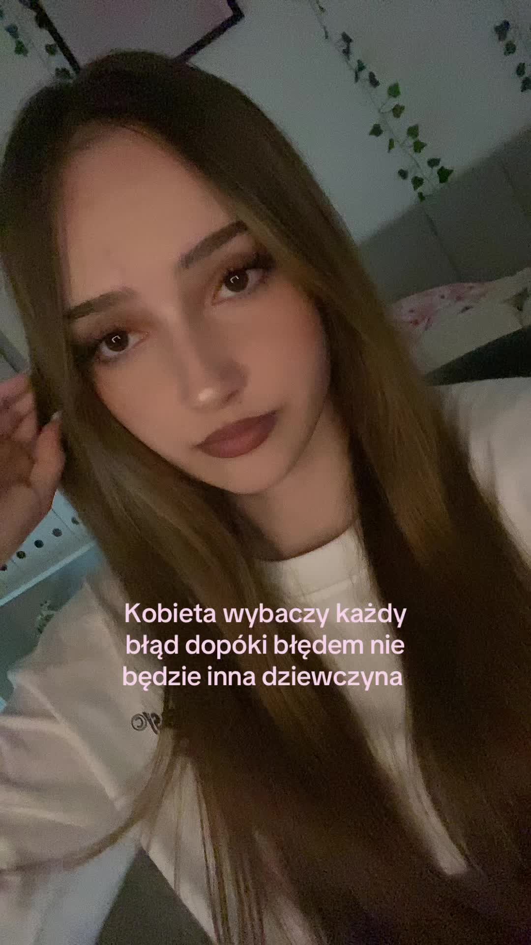 @𝒥𝓊𝓁𝒶🪽🎱