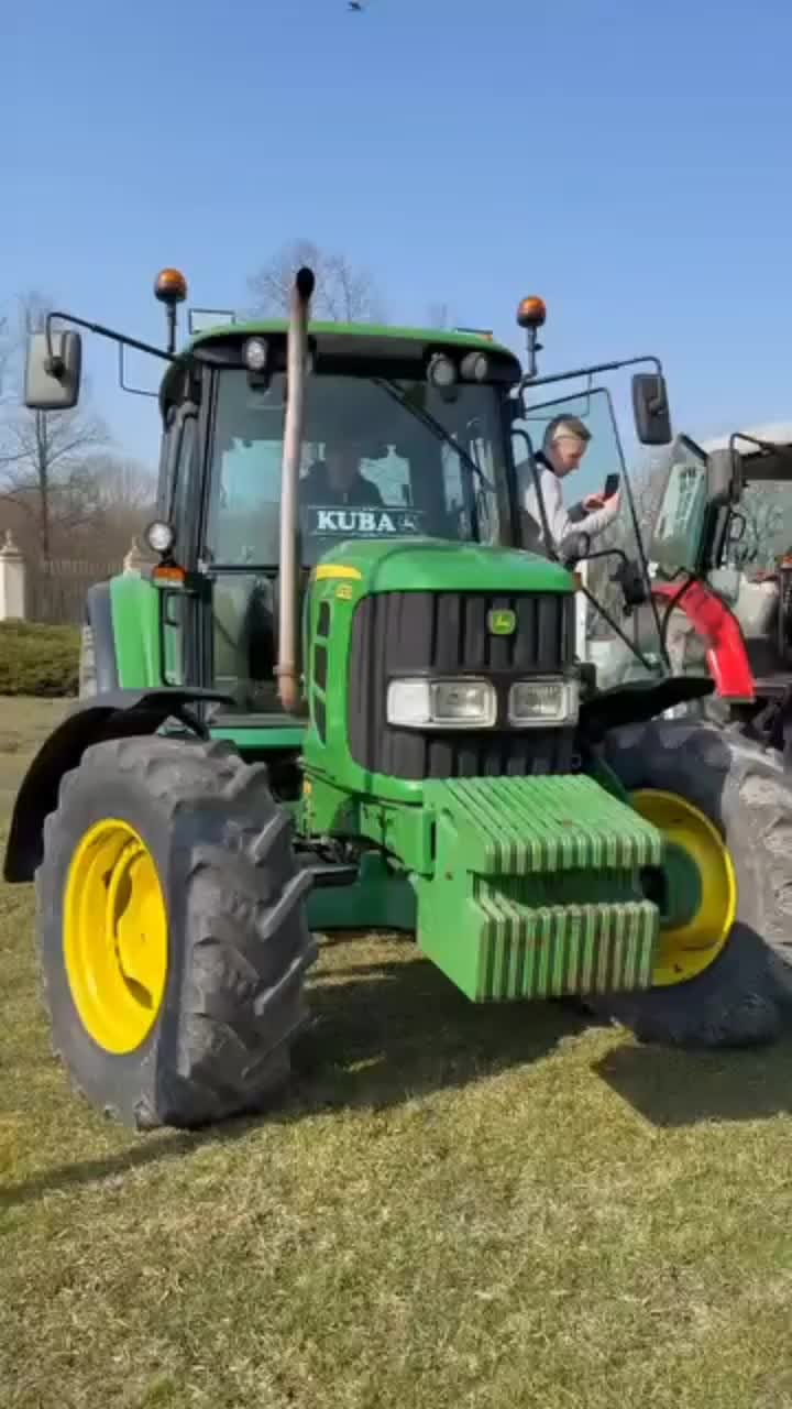 @Kacper Owczarek