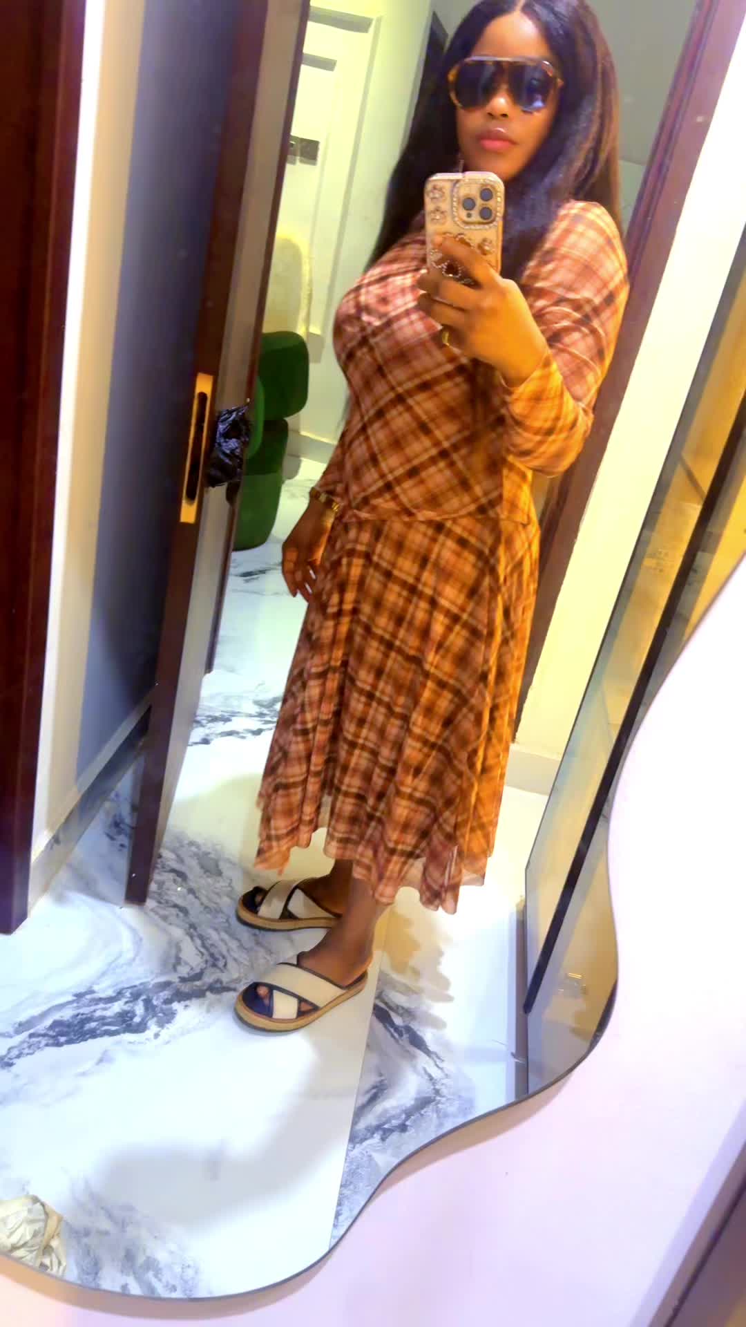 @Queenajokeayaolami
