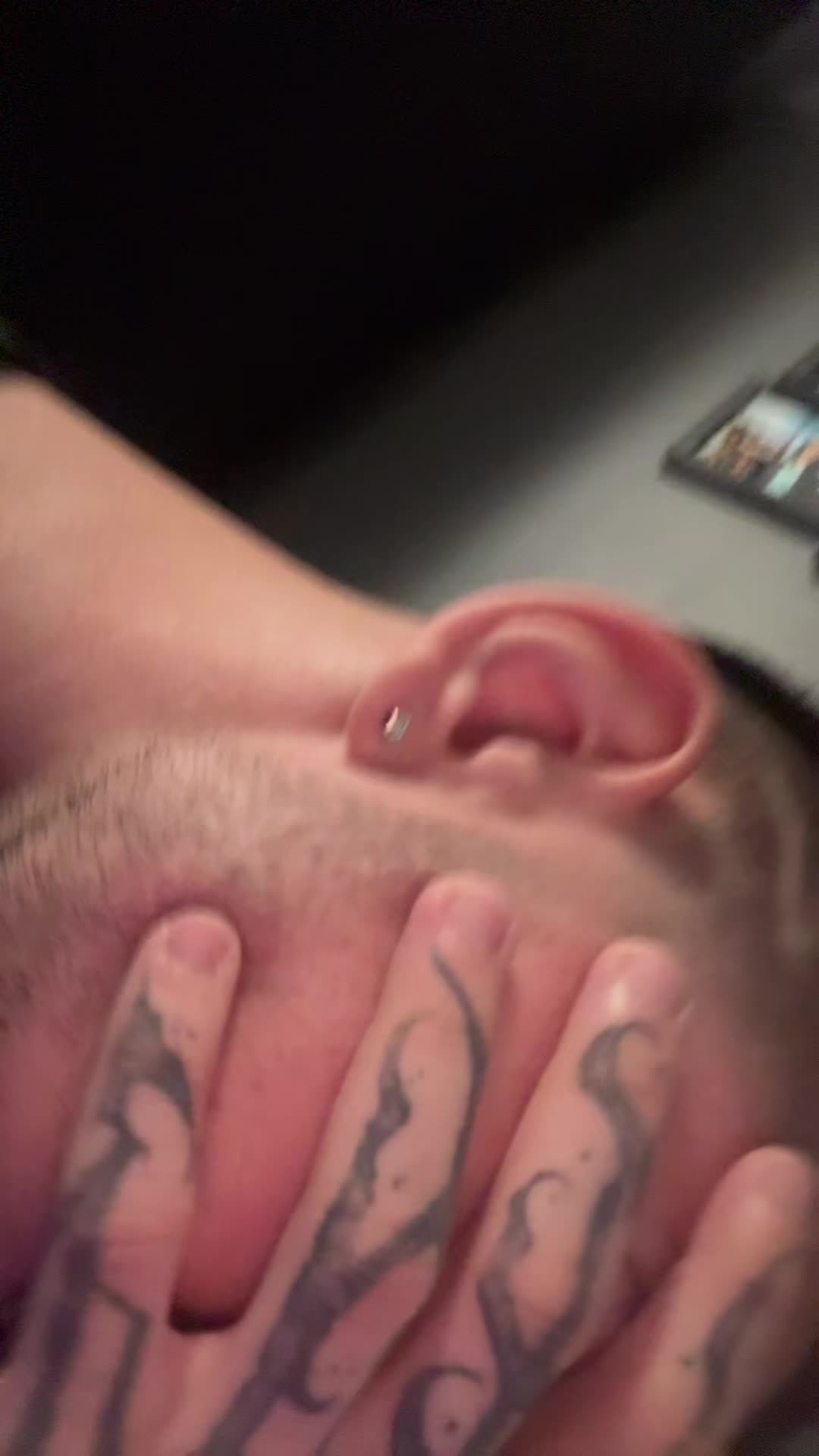 @Kvcper