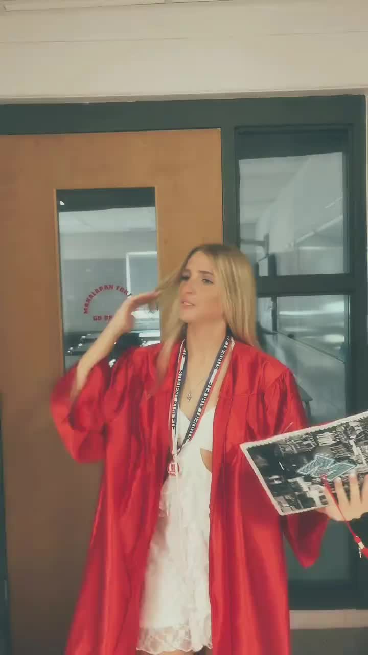 @Nicolecamm