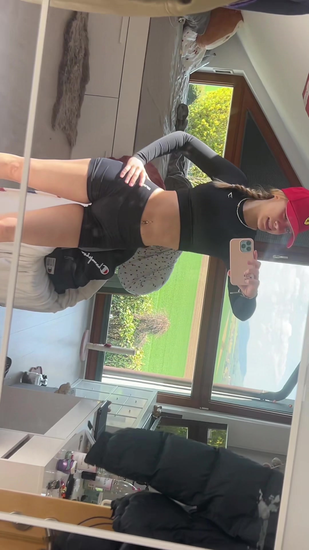 @𝐙𝐨𝐞ꨄ