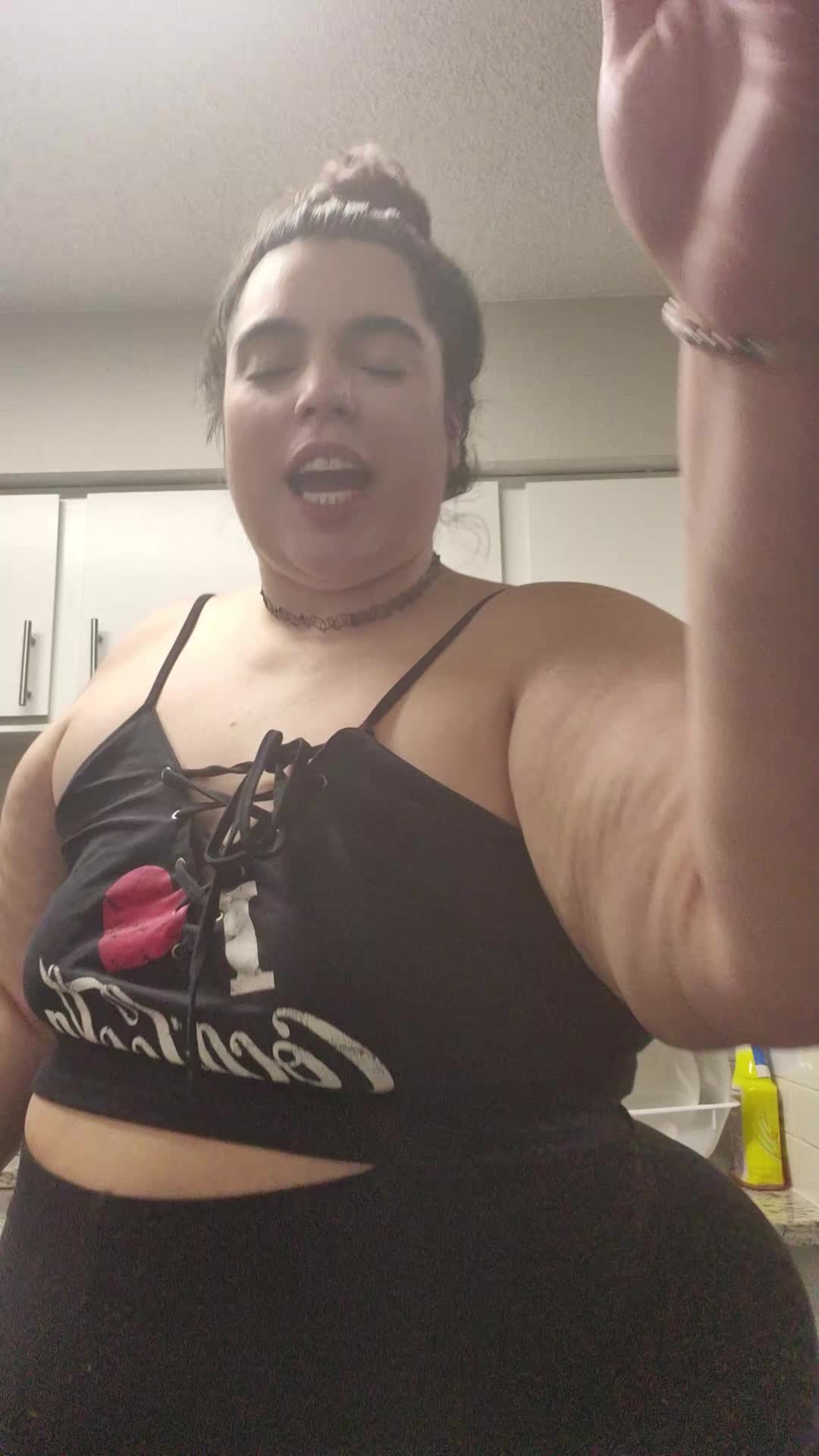 @Libra_Queen90