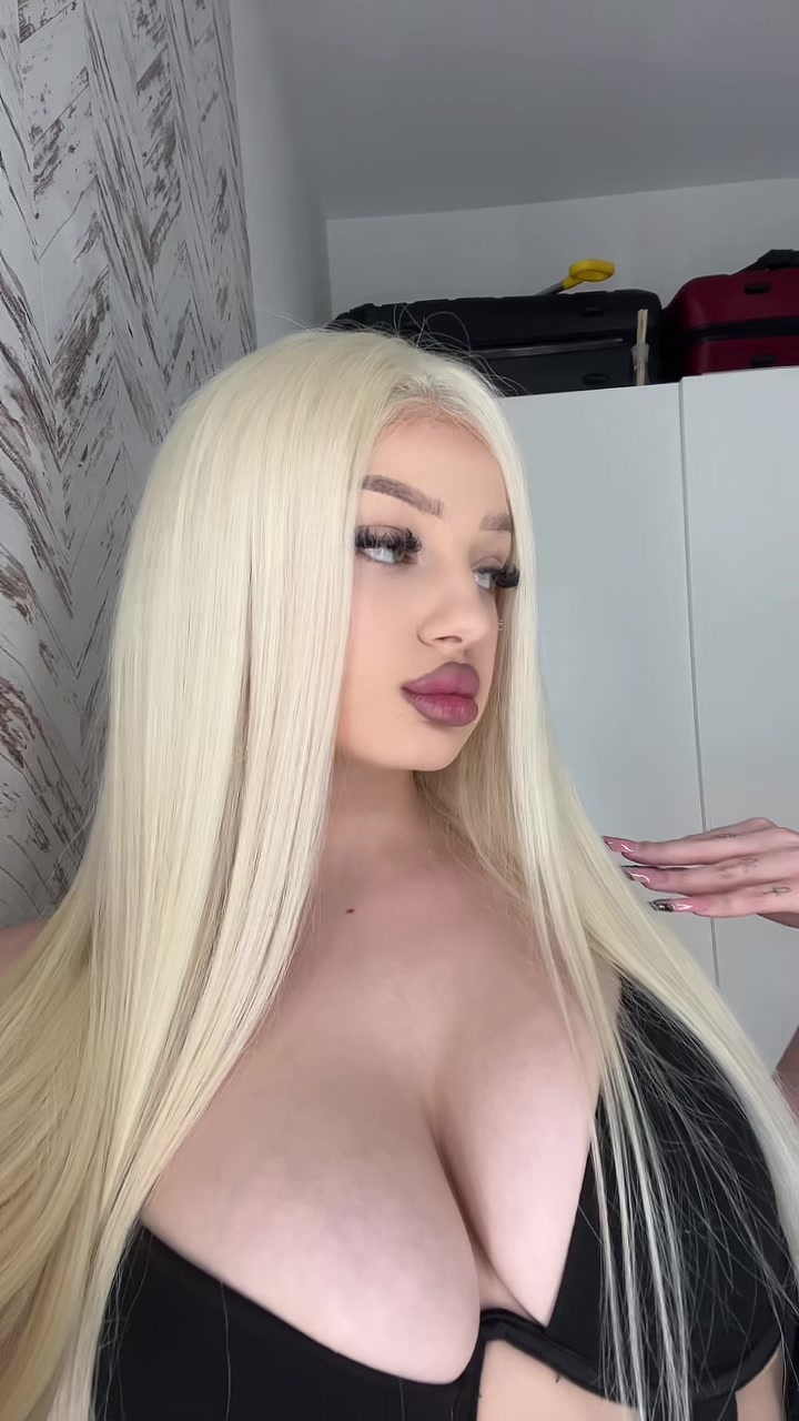 @avevikii